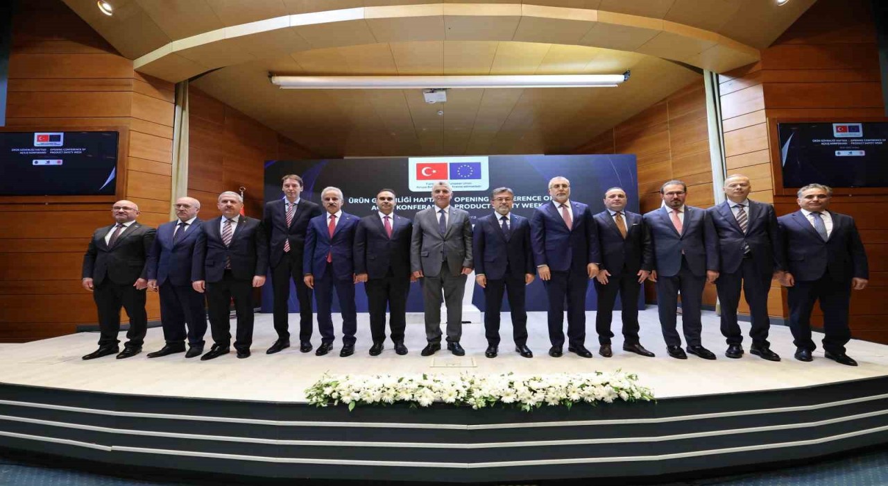Bakan Kacır: Geçtiğimiz yıl 37 binden fazla denetim yaptık