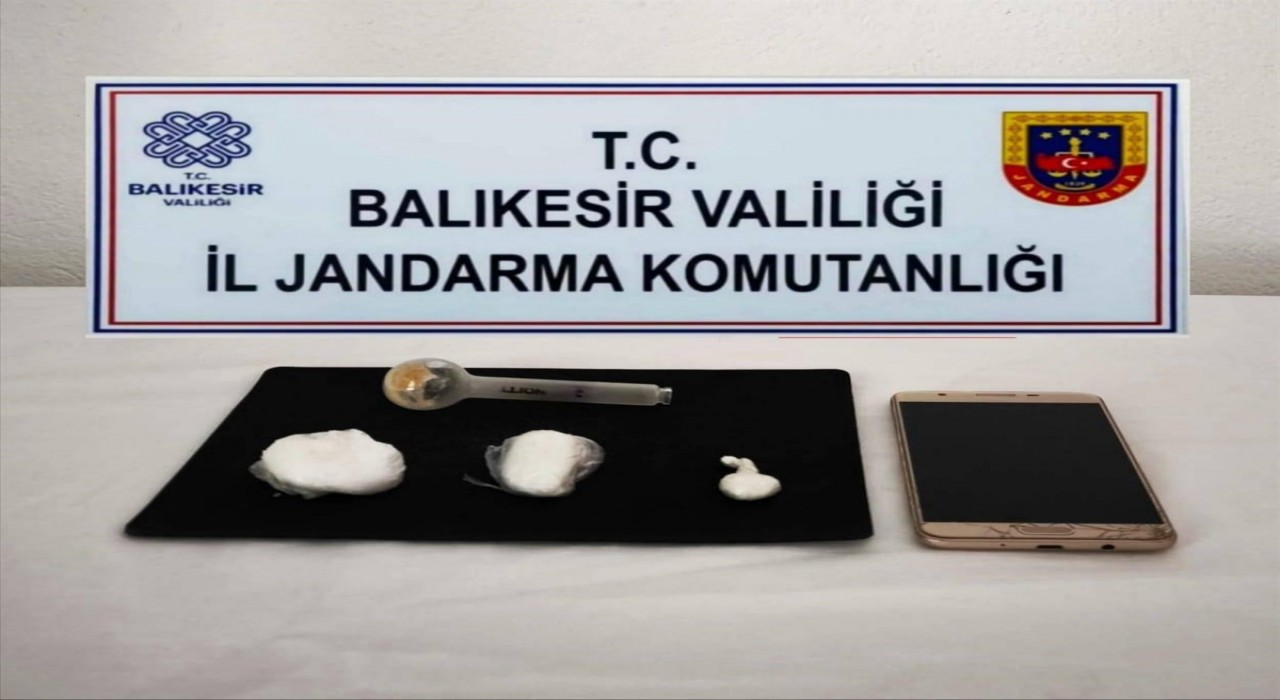 Balıkesirde 5 ilçede uyuşturucu operasyonu: 18 şüpheli yakalandı