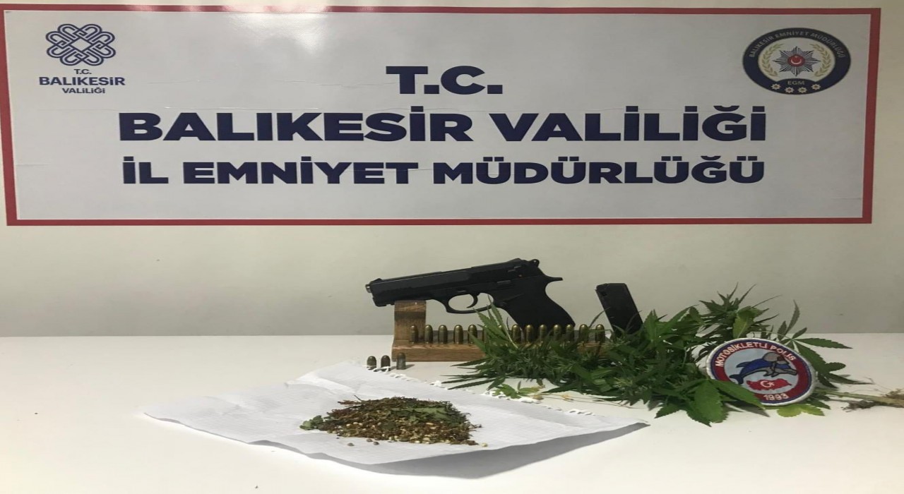 Bandırmada geniş çaplı asayiş uygulaması, 17 aranan şahıs yakalandı