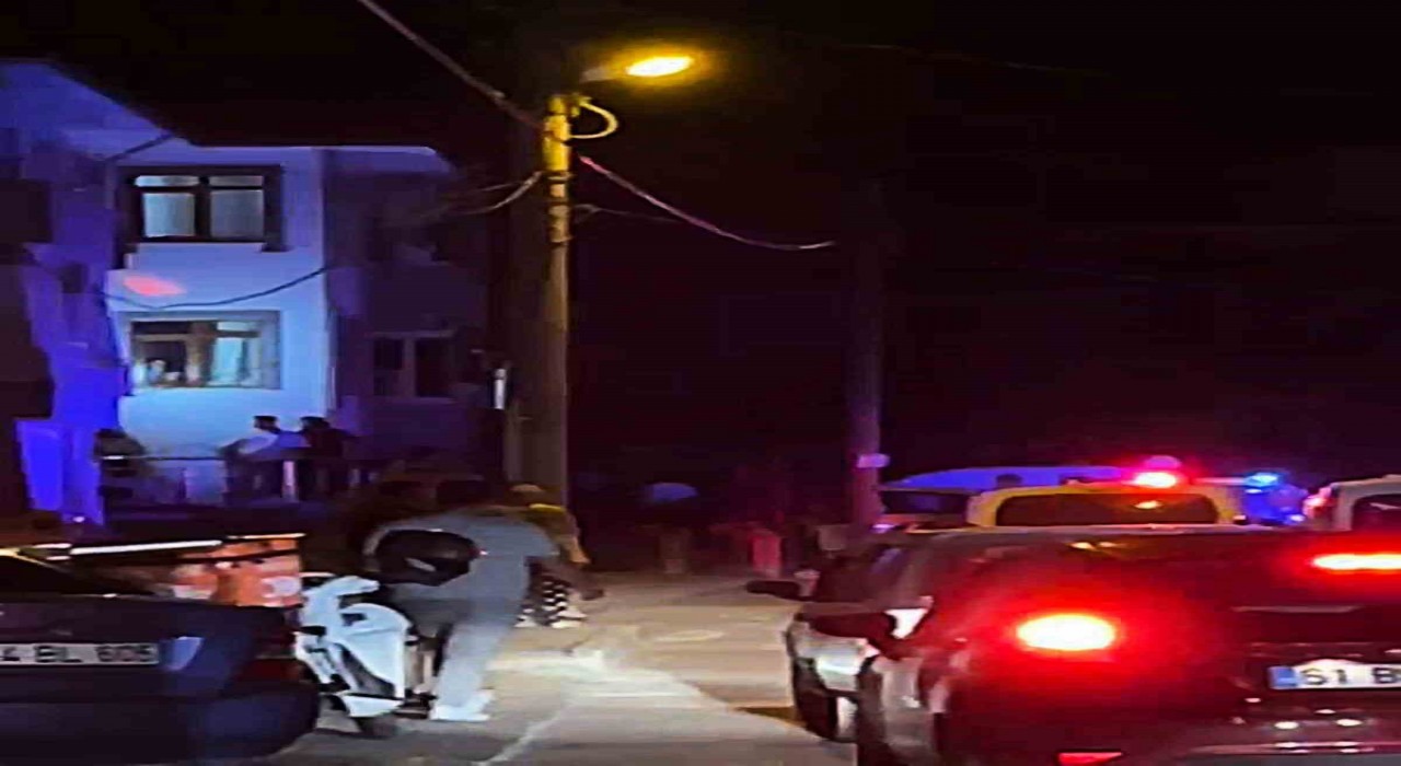 Bartında kıskançlık krizi: Eski karısını ve üvey kızını bıçakla yaraladı