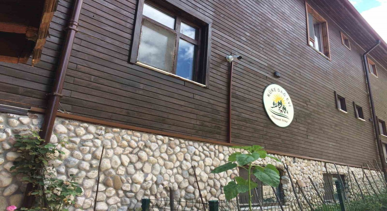 Bartında Küre Evi isimli turistik tesis mühürlendi