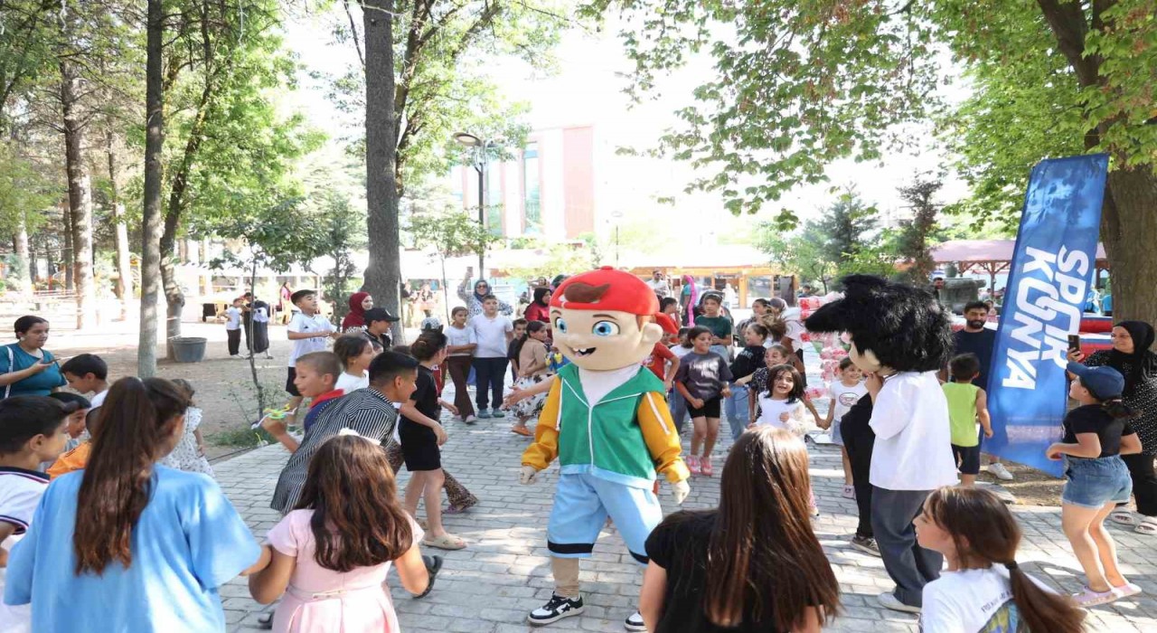 Başkan Altay: 14 ilçede düzenleyeceğimiz ilçe şenliklerimiz başladı