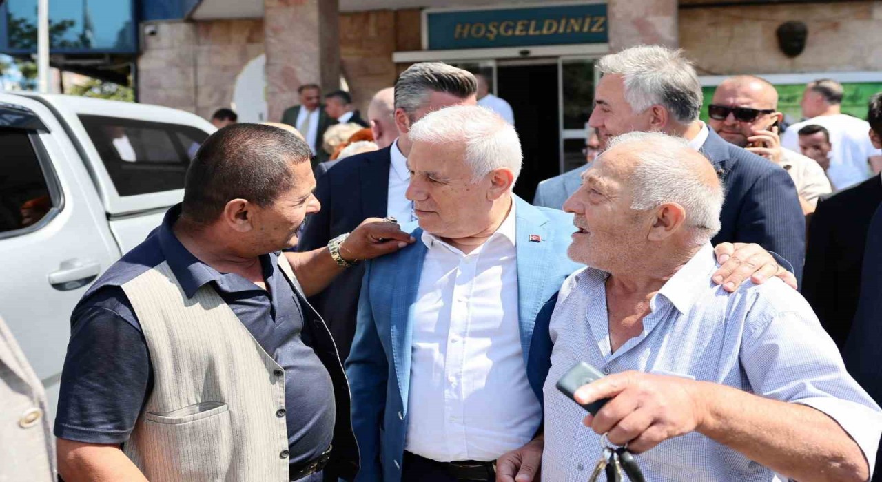 Başkan Bozbey: Çiftçimize verdiğimiz destekler artarak devam edecek