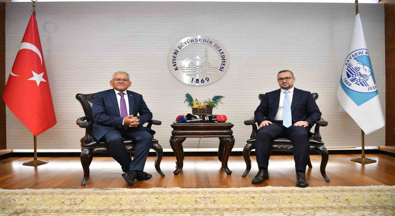 Başkan Büyükkılıç, Merkez Bankası Karahanı makamında ağırladı