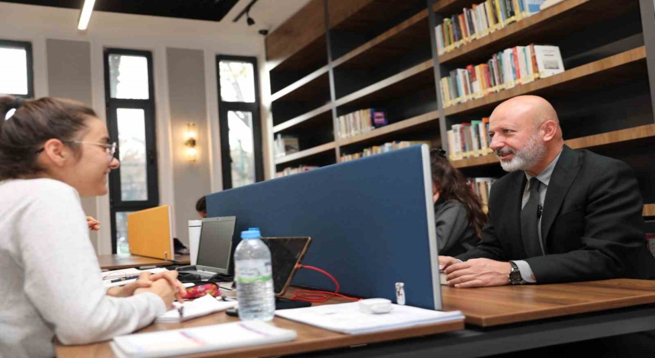 Başkan Çolakbayrakdara Sinan Kütüphanesi teşekkürü