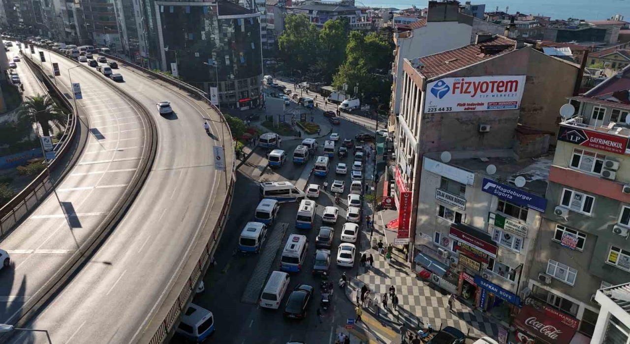 Başkan Genç : Şehir trafiğini rahatlatmak için çalışıyoruz