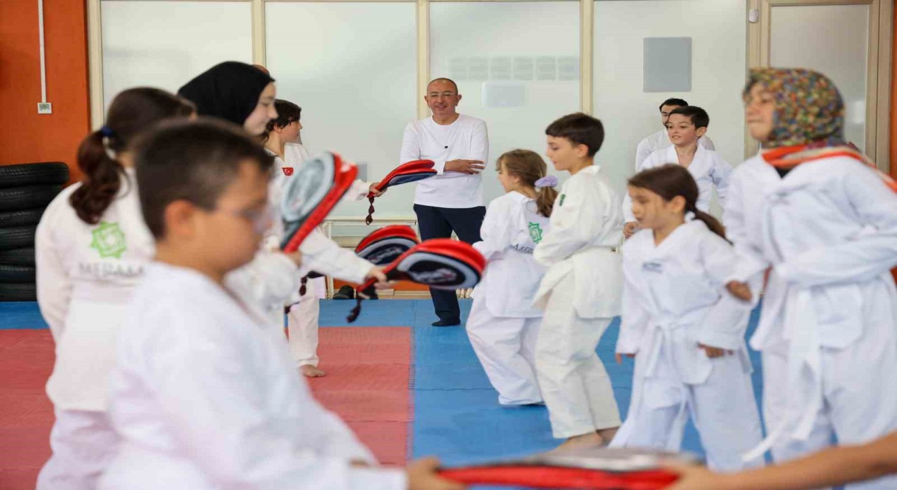 Başkan Kavuştan geleceğin sporcularına hep destek tam destek