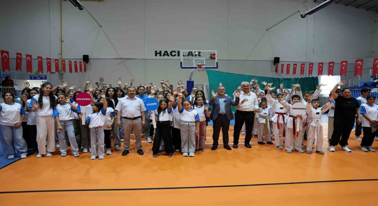 Başkan Özdoğan: Çocuklarımıza sağlıklı yaşam alışkanlığı kazandırmak önceliğimizdir