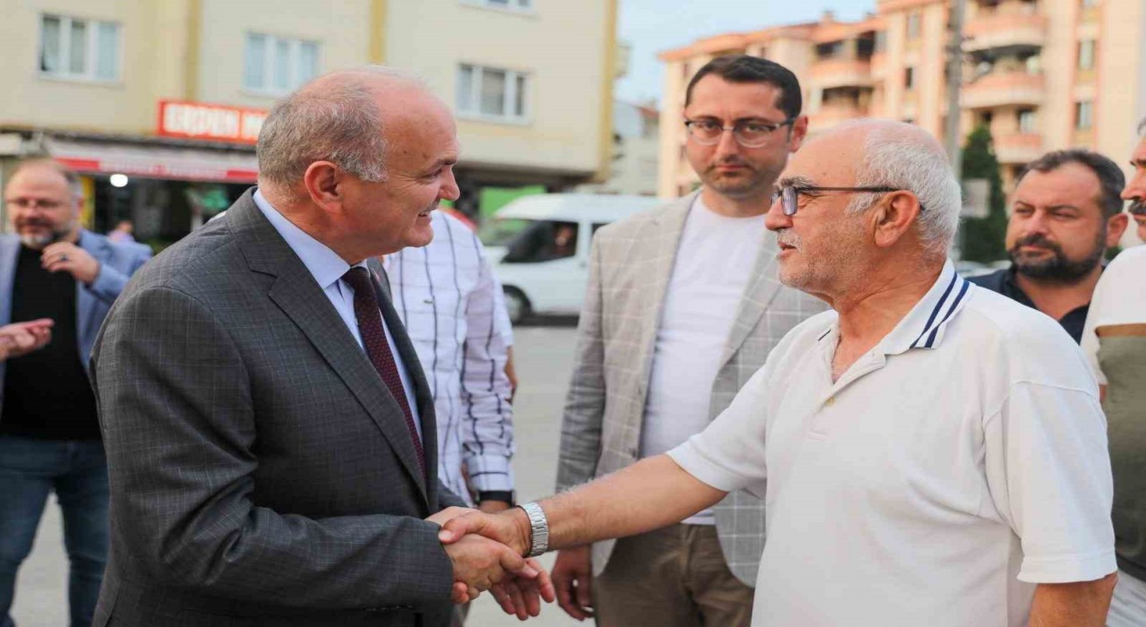 Başkan Özlü: Siyaset hizmet için yapılır