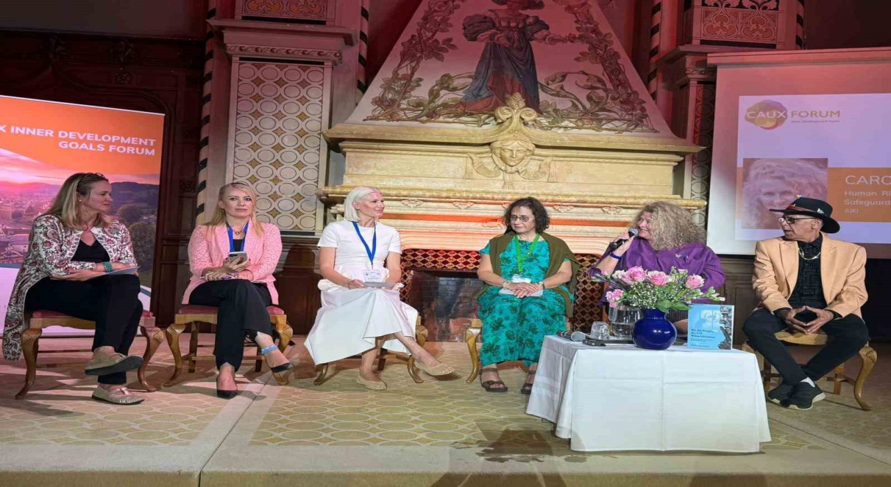 Başkan Subaşı, İsviçrede insan odaklı kalkınma zirvesine katıldı