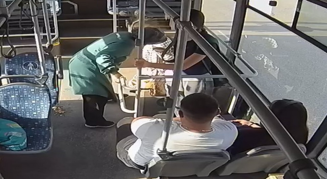 Başkan Yazıcıoğlu duyarlı şoförü makamında ağırladı