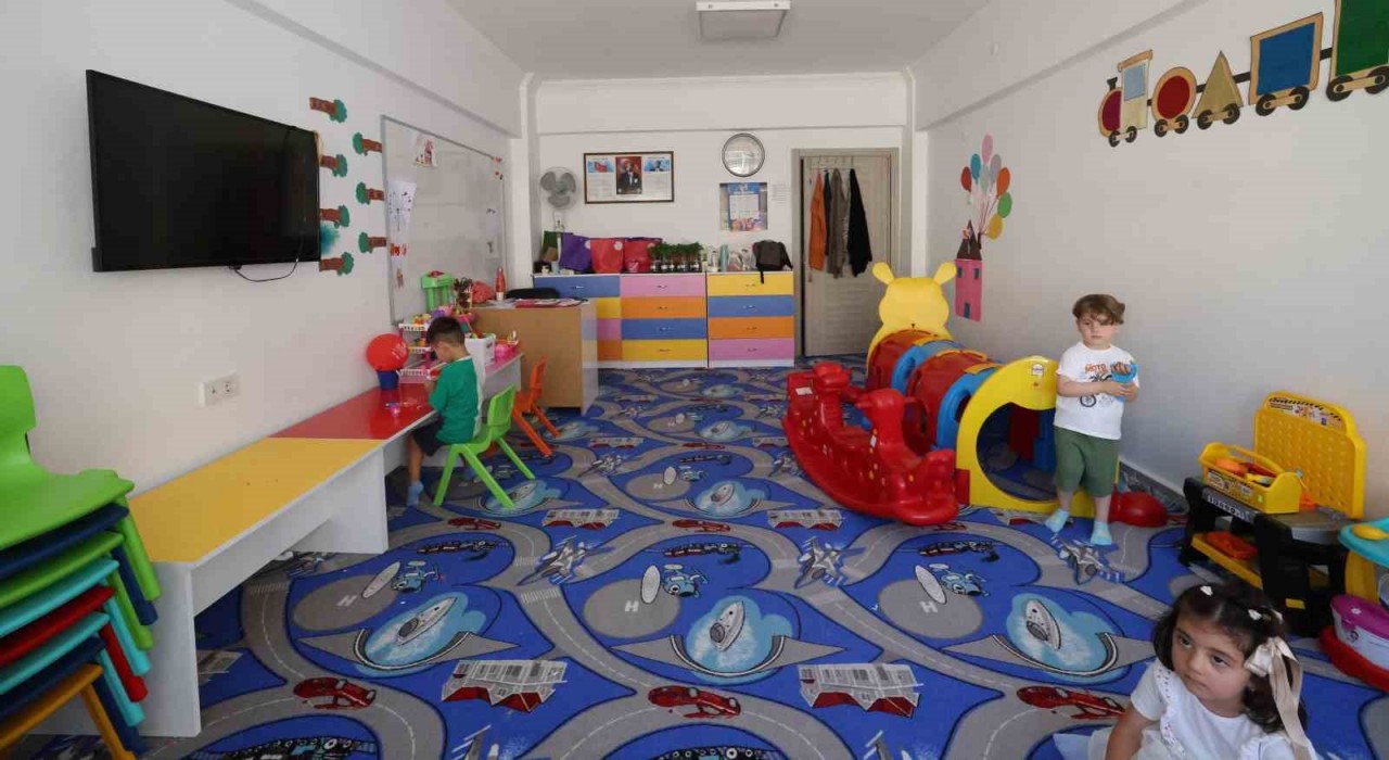 Başkan Yazıcıoğlundan annelere ve çocuklara sosyal destek hamlesi