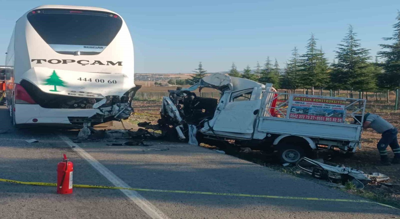 Başkentte peşpeşe kaza: 2 kişi hayatını kaybetti