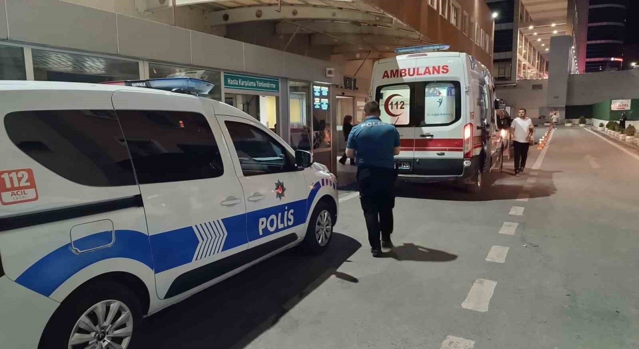 Batmanda bıçaklı saldırıya uğrayan esnaf ağır yaralandı