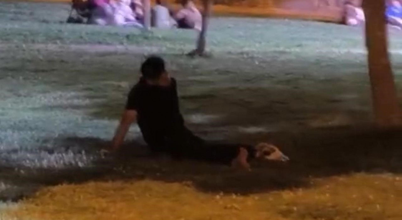 Batmanda uyuşturucunun etkisindeki gençler sokakta baygın halde görüntülendi