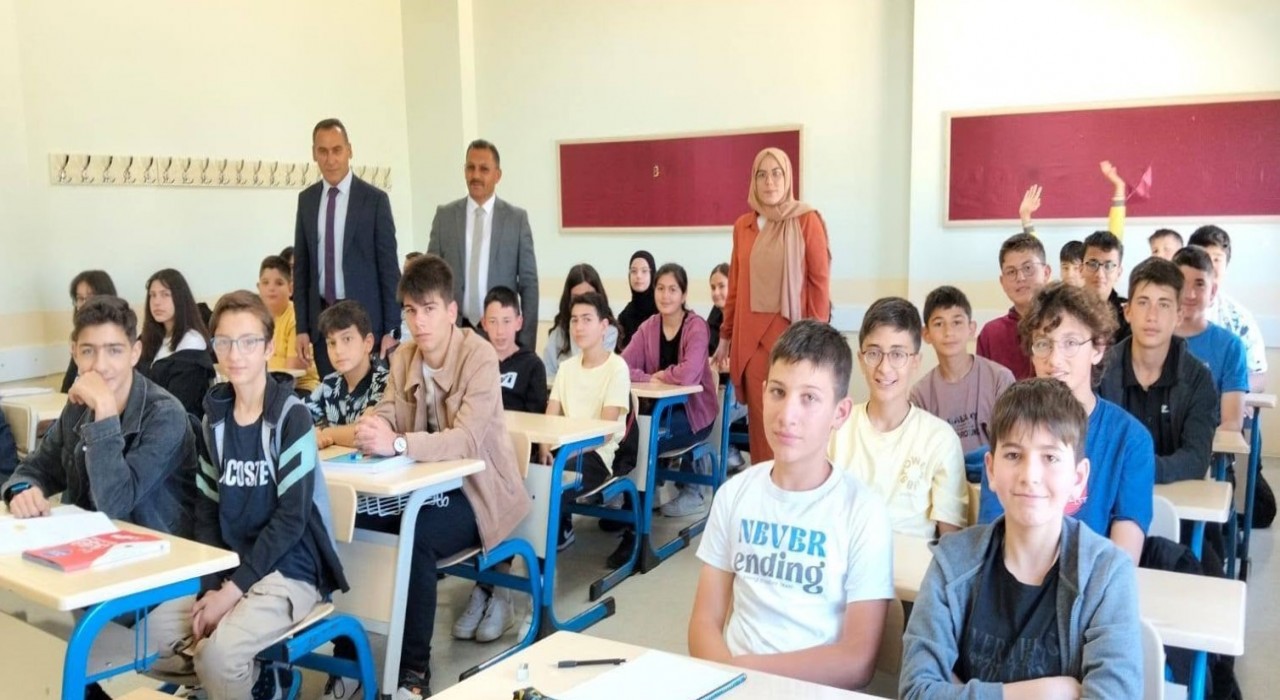 Bayburtta destekleme ve yetiştirme kursları ile yaz okulu kursları başladı