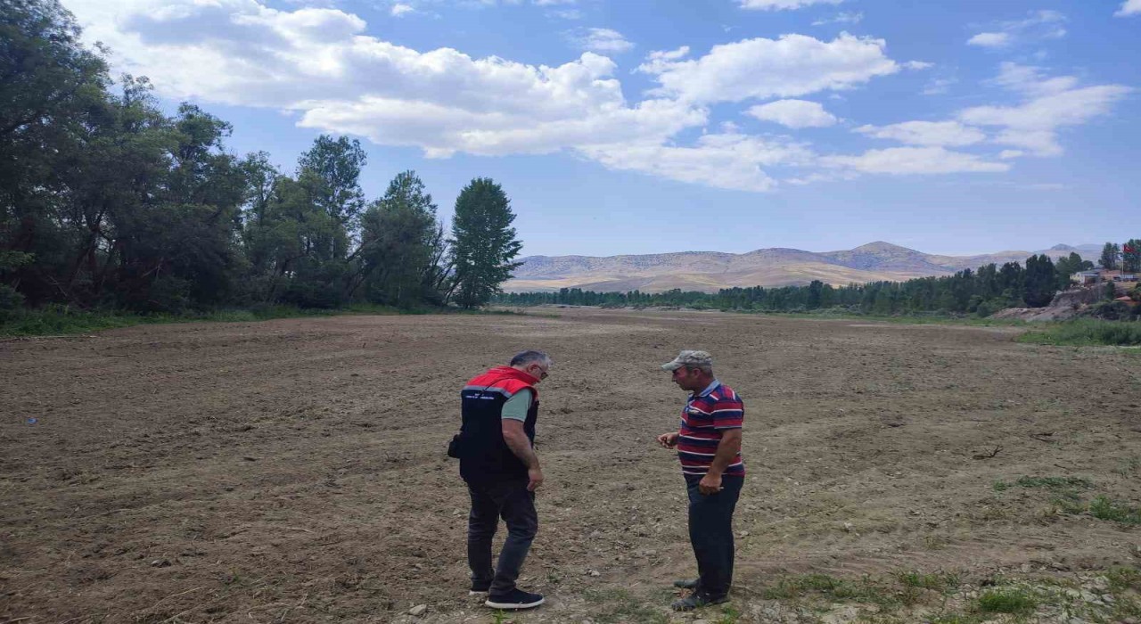 Bayburtta suni mera kurulacak alanlarda inceleme yapıldı