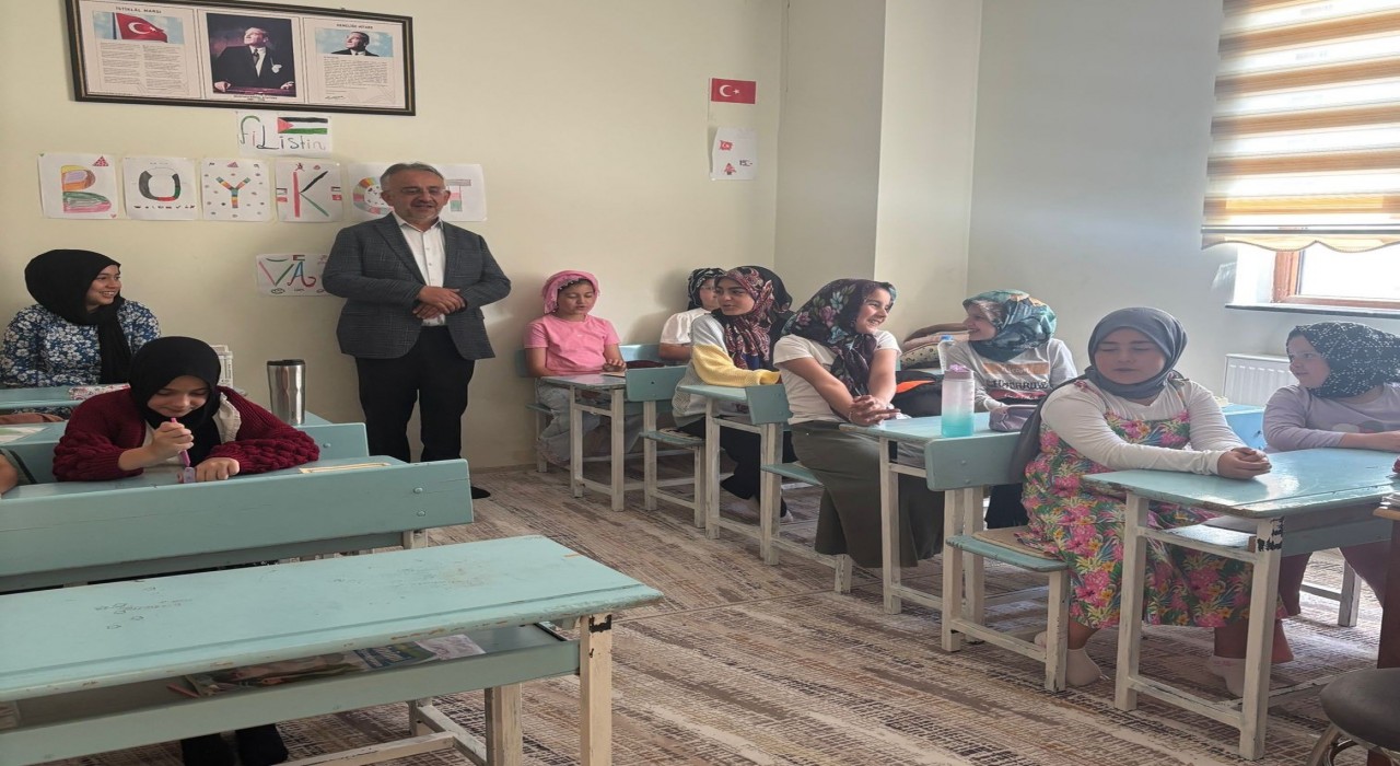 Bayburtta yaz Kuran kursları devam ediyor