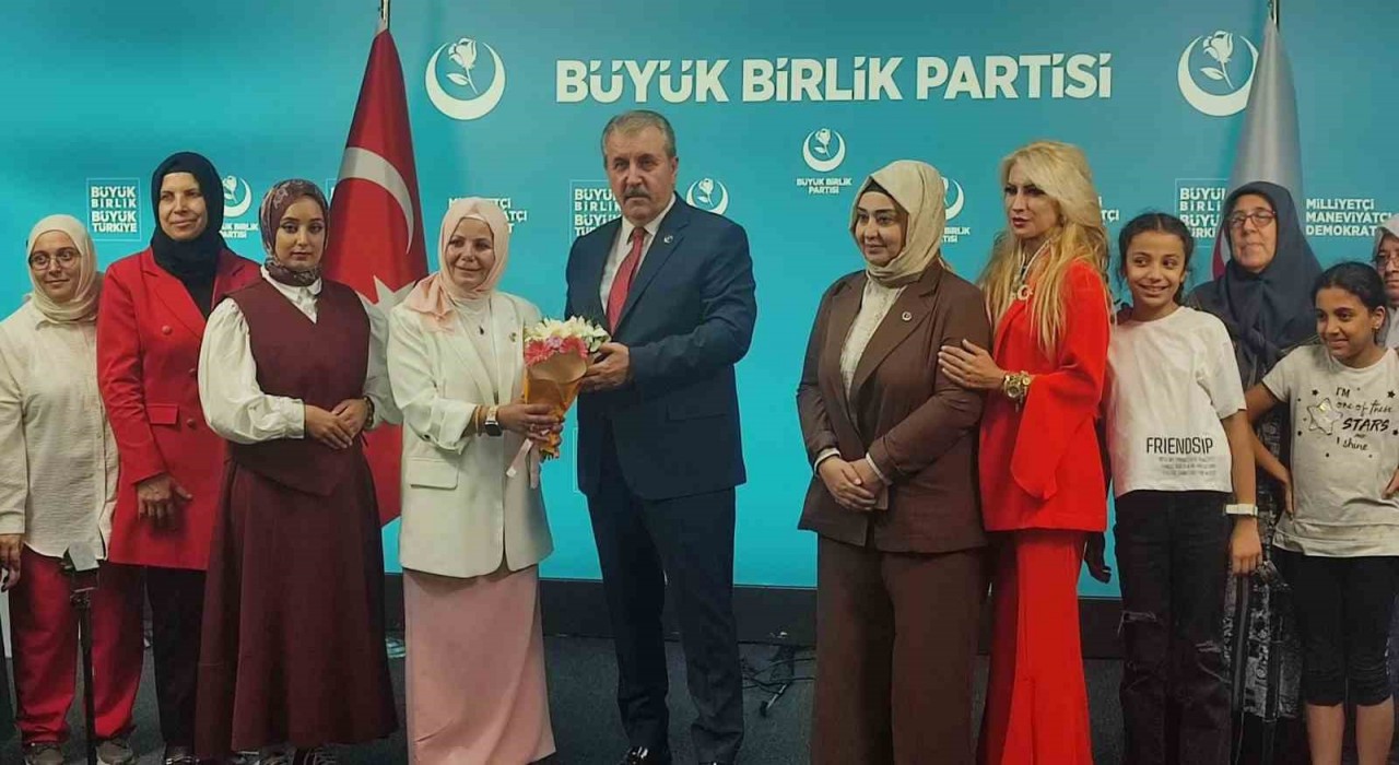 BBP lideri Destici: Bizi bugüne kadar bazı zenginliklerimiz üzerinden ayırmaya çalıştılar