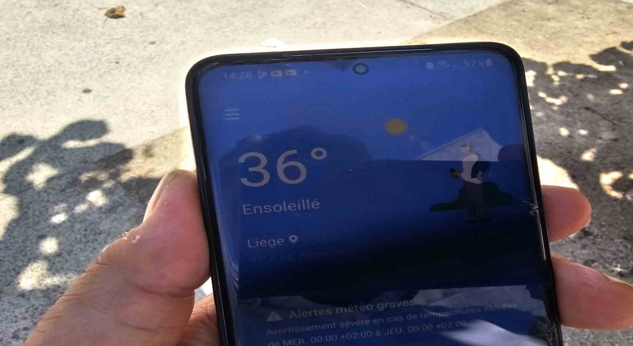 Belçikada termometreler 42 dereceyi gösterdi