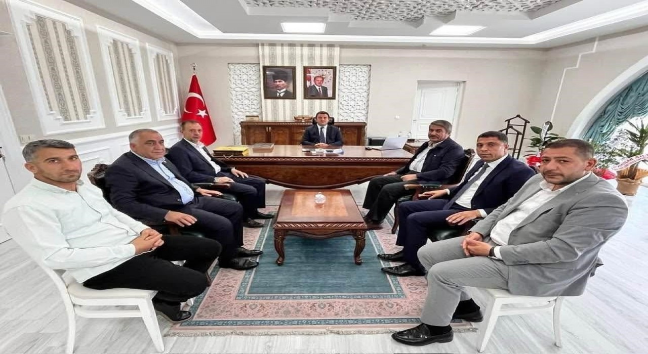 Belediye Başkanlarından Kaymakam Dertlioğluna ziyaret