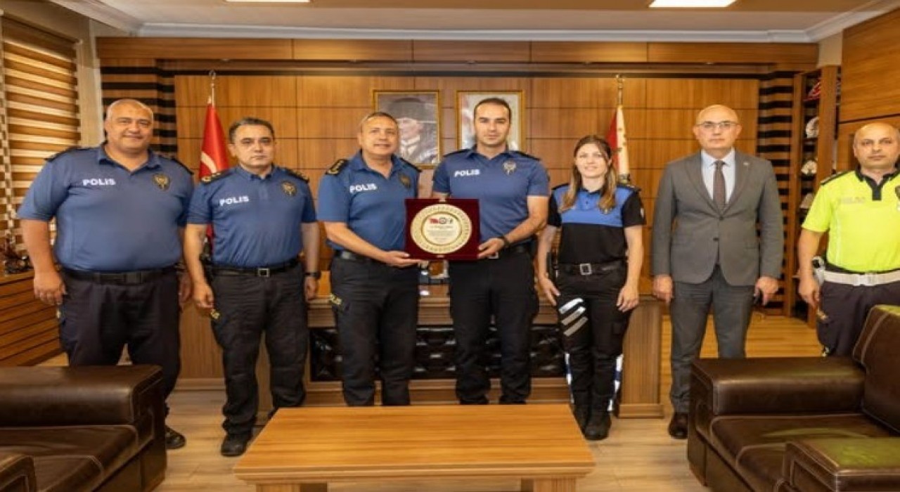Bilecik İl Emniyet Müdürü Yılmazdan teşekkür plaketi