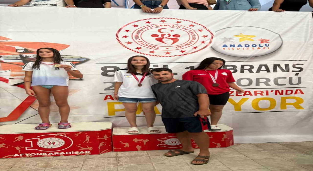 Bilecikli sporculardan Afyonkarahisarda gururlandıran başarı