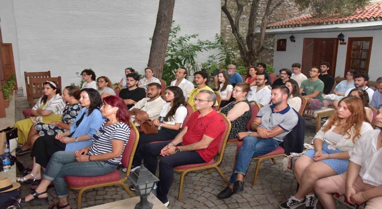 Bilim Kafede bu kez arkeoloji konuşuldu: Kadıkalesinden Bizansa yolculuk