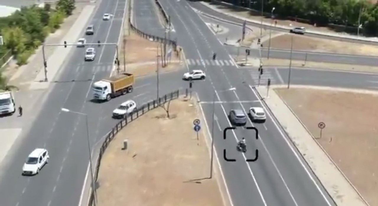 Bingölde dron destekli trafik denetiminde plakasız motosiklete ceza