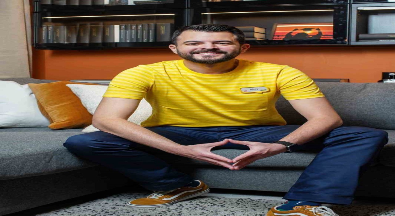 Bir hayal, üç kıta: İzmirli tasarımcı Can Akayın başarı hikayesi