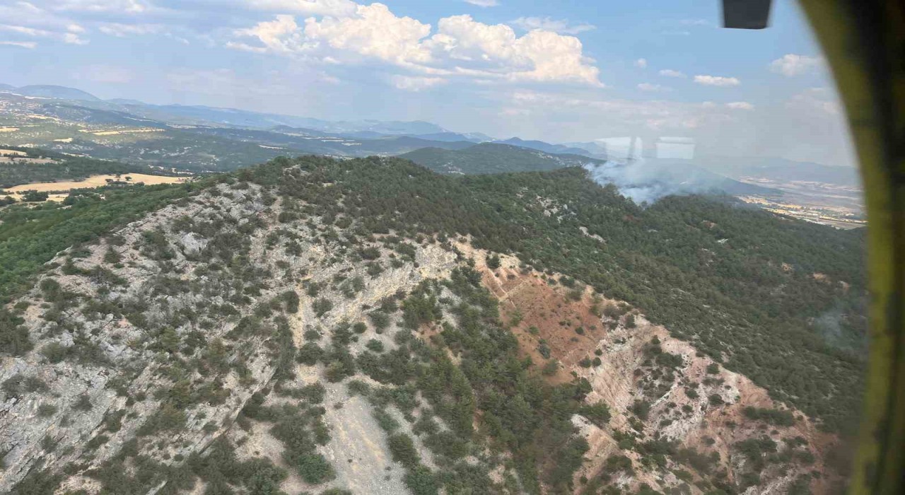Boluda çıkan orman yangını büyümeden kontrol altına alındı