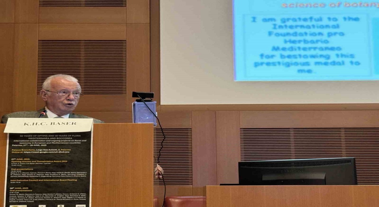 Botaniğin Nobeli, Theophrastus Ödülü, Prof. Dr. K. Hüsnü Can Başerin oldu