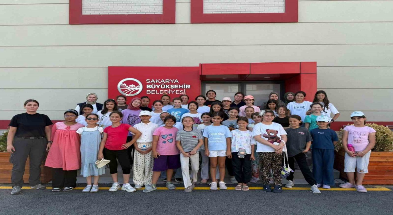 Bu merkezde yaşayarak öğreniyorlar