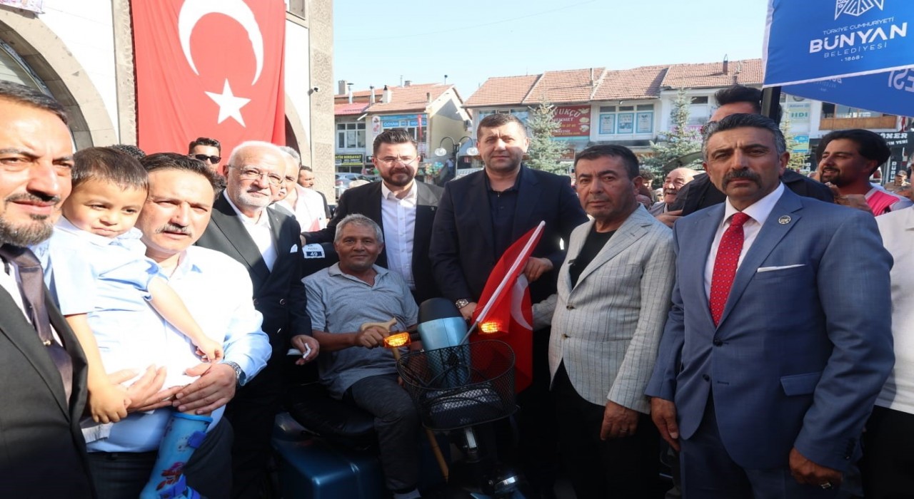 Bünyanda engeller dayanışmayla aşılıyor