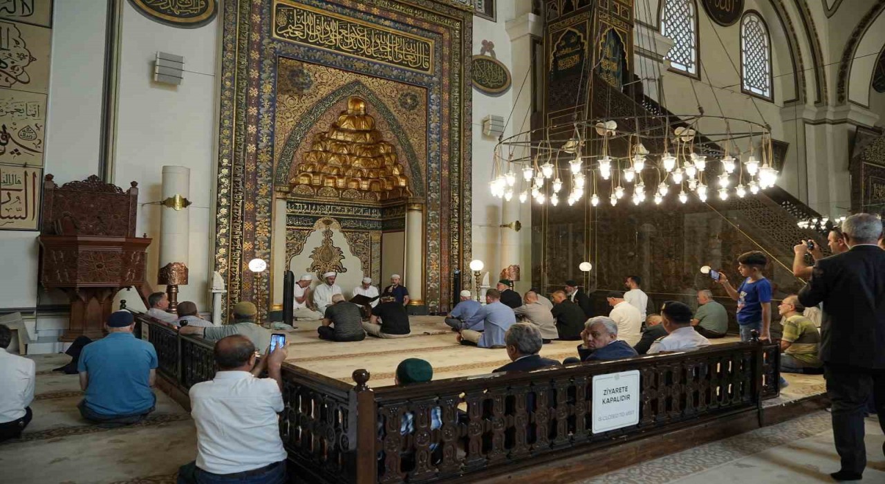 Bursada 15 Temmuz şehitleri dualarla anıldı