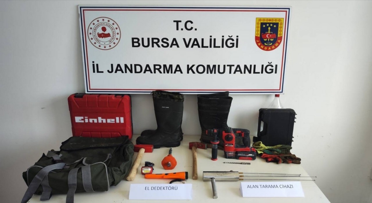 Bursada kaçak kazıya suçüstü