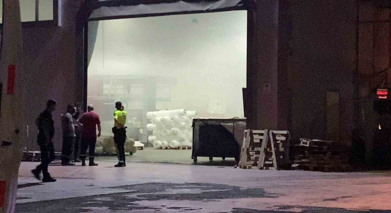 Bursada tekstil fabrikasında yangın