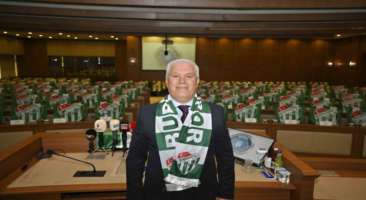 Bursaspor taraftarından, Mustafa Bozbeye teşekkür yağmuru