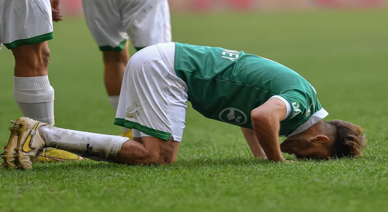 Bursaspordan 4 timsah, Nilüfer FKda