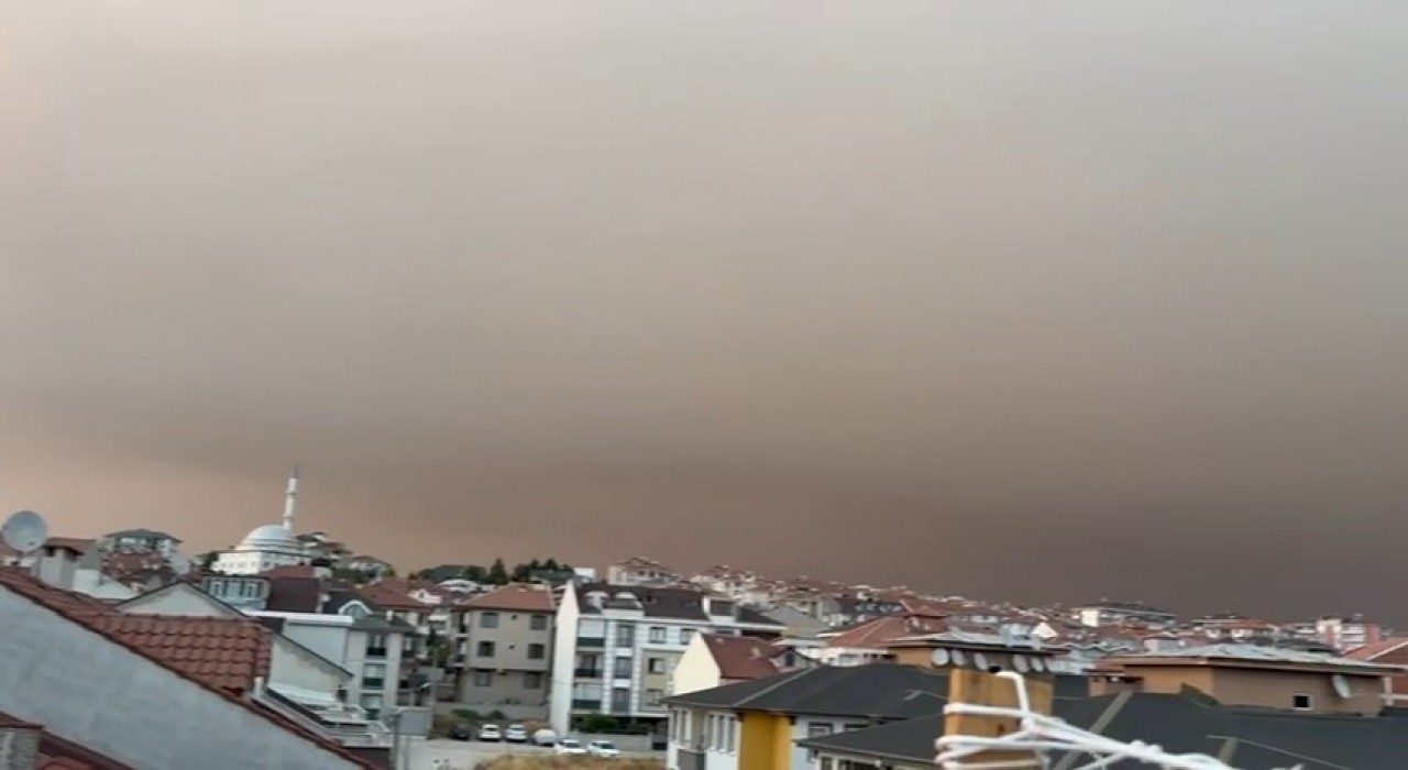 Bursayı duman ve kül esir aldı