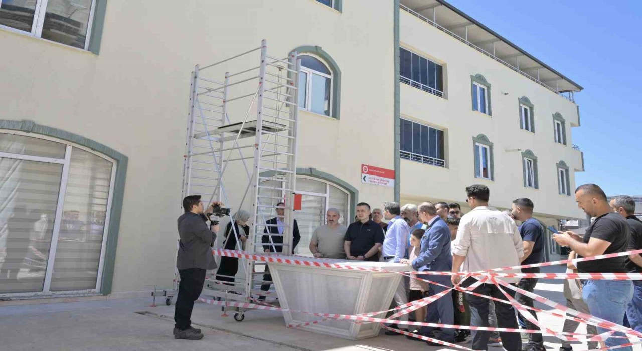Büyük Osmanlı Camiinin yıllardır süren sorunu çözüme kavuşuyor