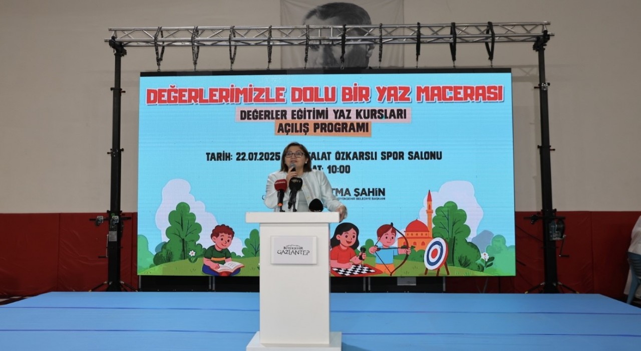 Büyükşehirin değerler eğitimi yaz okulları programı düzenlendi