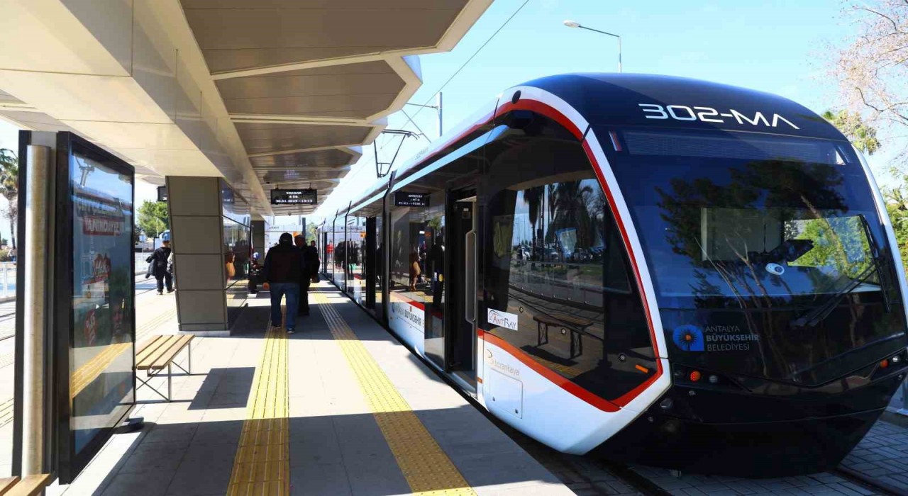 Büyükşehirin toplu ulaşım araçları 15 Temmuzda ücretsiz