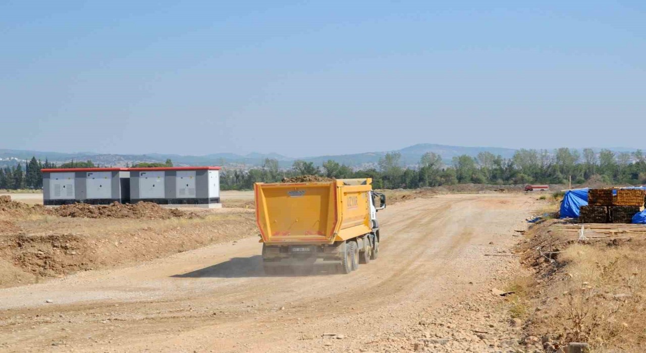 BYD'nin Manisadaki fabrika sahasında yeniden hareketlilik başladı