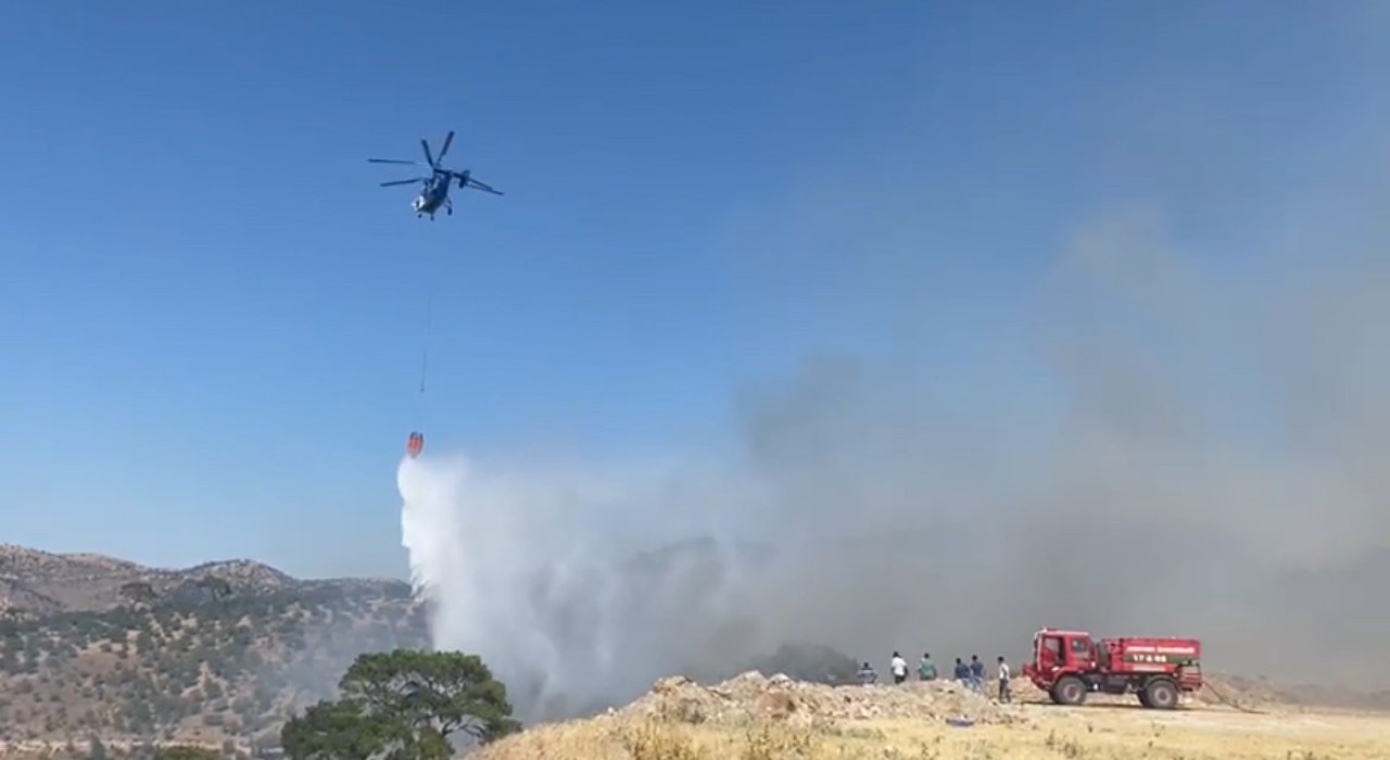 Çanakkalede çıkan orman yangınında tedbiren iki köy boşaltıldı