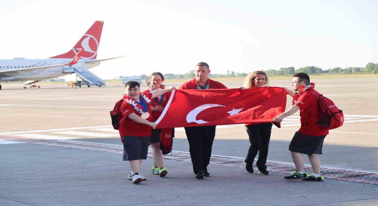 Canikli özel sporculardan Avrupada tarihi zafer