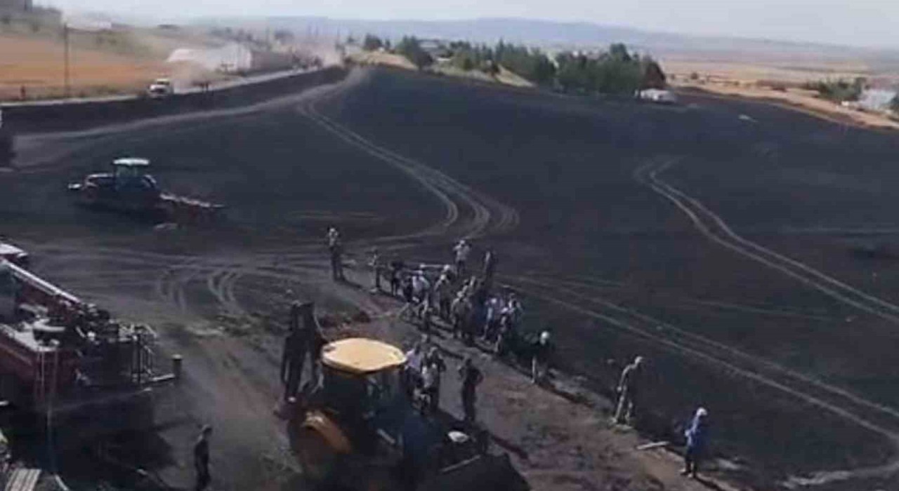 Çankırıda tarlada çıkan yangın büyümeden söndürüldü