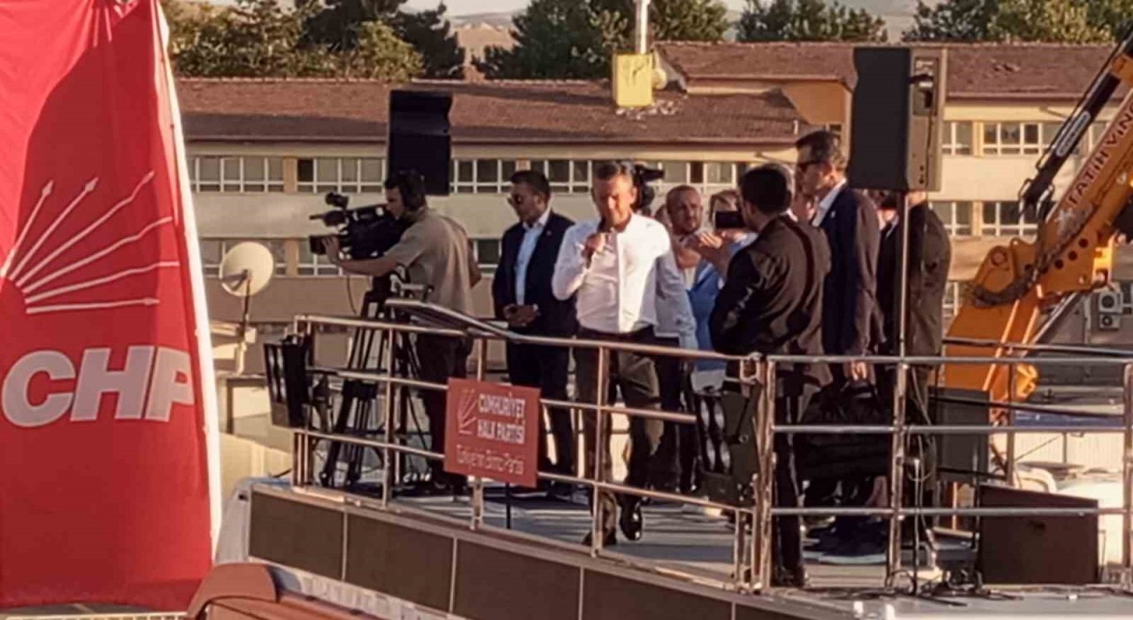 CHP Genel Başkanı Özel, Malatyadaki mitingde konuştu