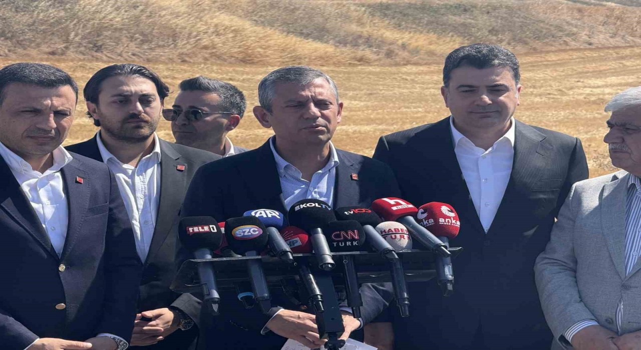 CHP Genel Başkanı Özgür Özel, İmamoğlu davası sonrası açıklamalarda bulundu