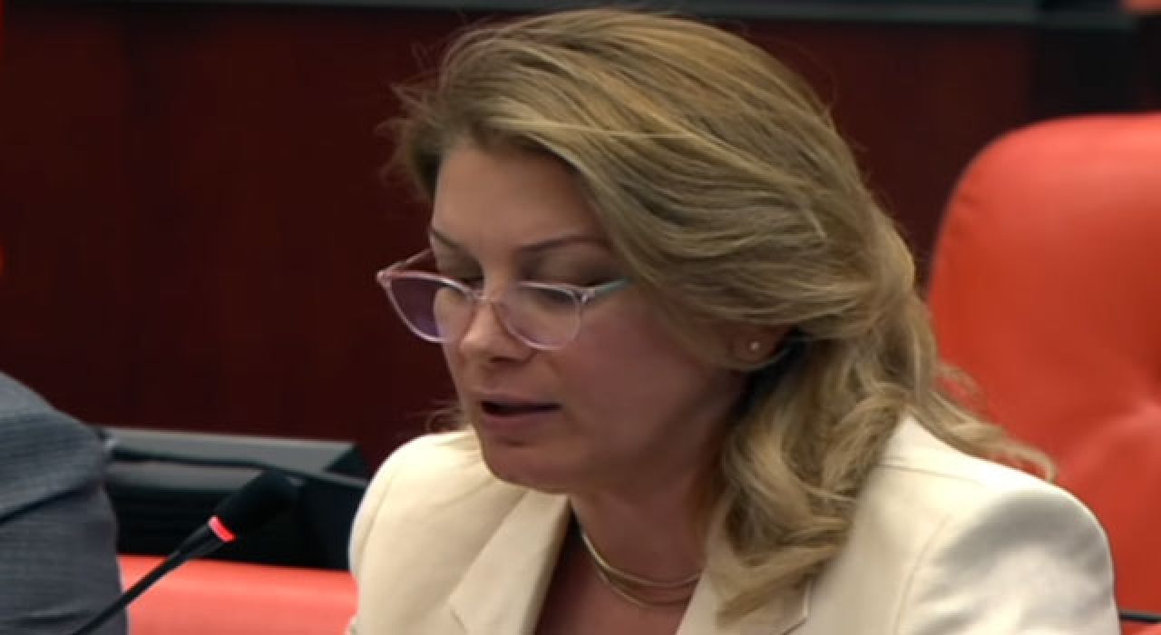 CHP’li Kaya’dan Sabun Çayı Tepkisi: “Çevre Felaketine Dönüştü”